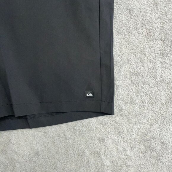 NEW Quiksilver Men's 38 Black 9" Inseam 4-Way Stretch Shorts UPF 50 Outdoor - Picture 9 of 9